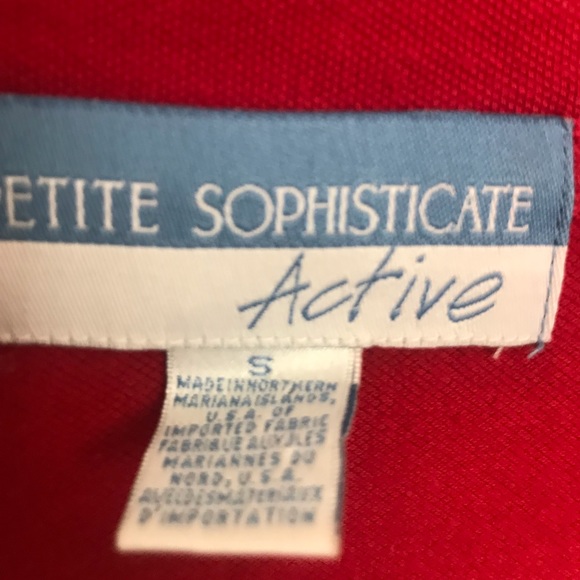 Red sweater - Picture 5 of 6